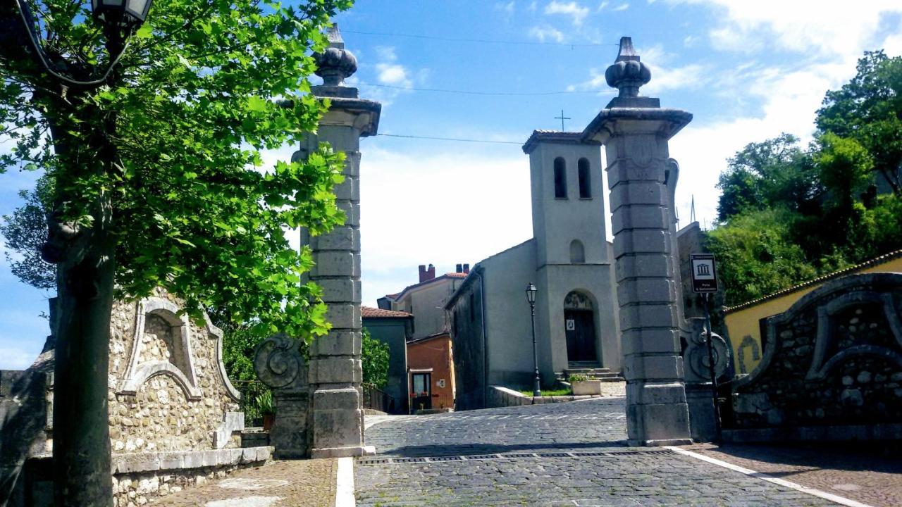 B&B Le Colonne Montefusco Eksteriør bilde