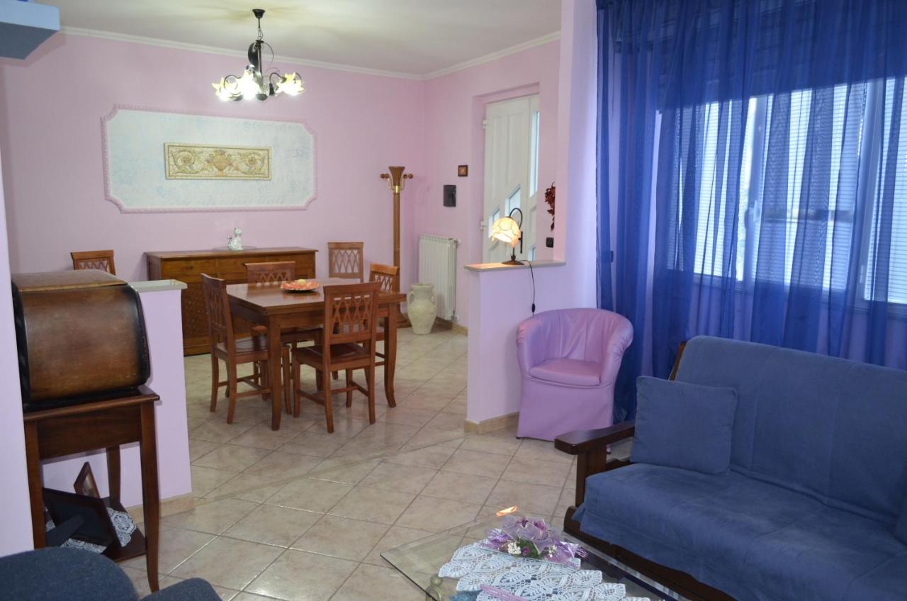 B&B Le Colonne Montefusco Eksteriør bilde