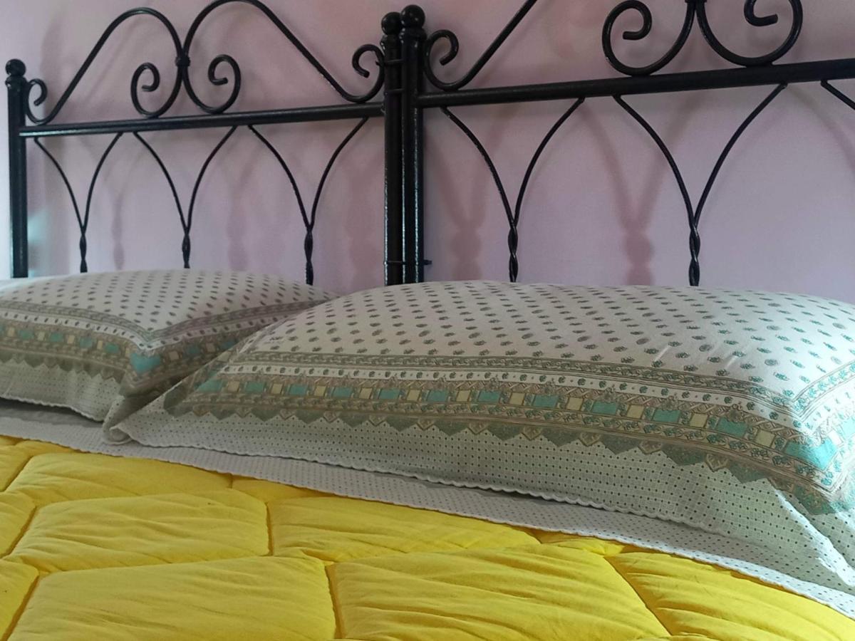 B&B Le Colonne Montefusco Eksteriør bilde