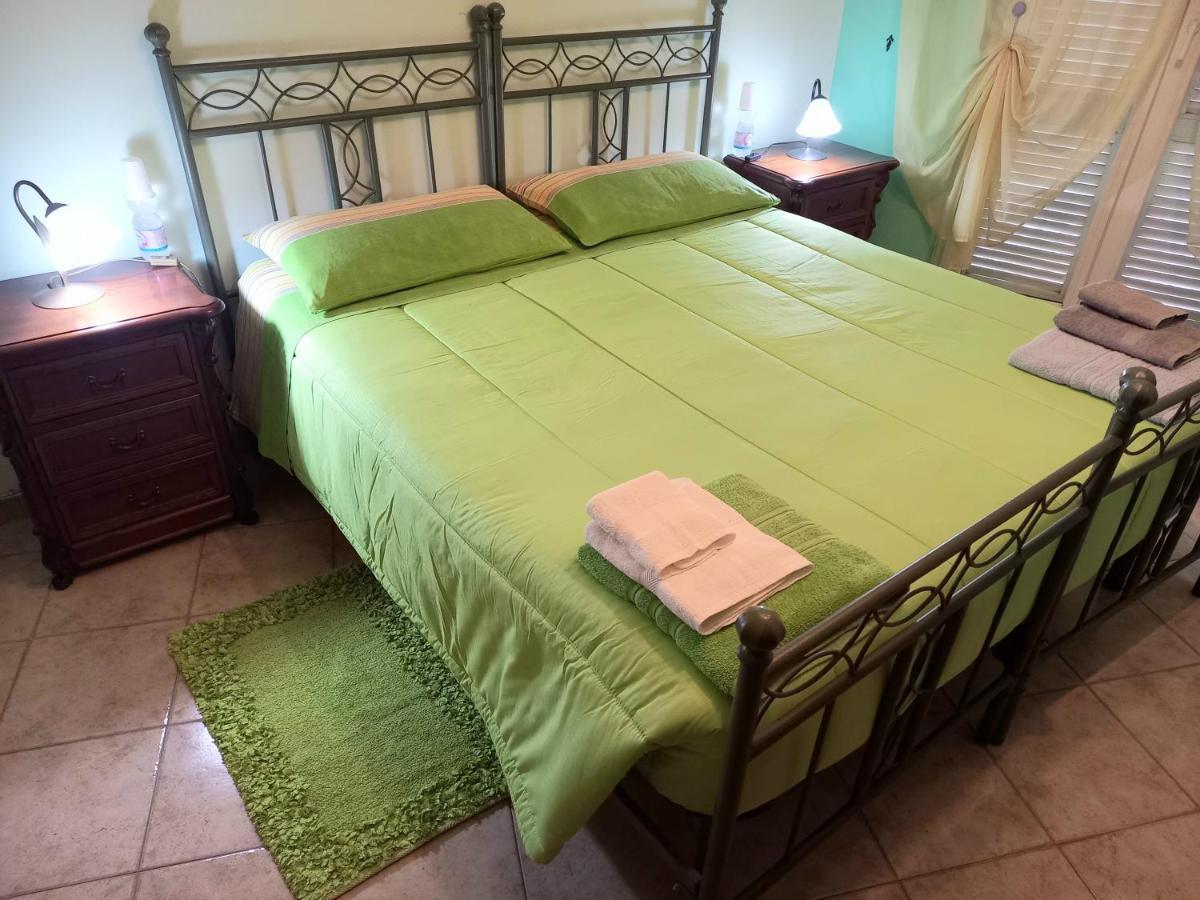 B&B Le Colonne Montefusco Eksteriør bilde